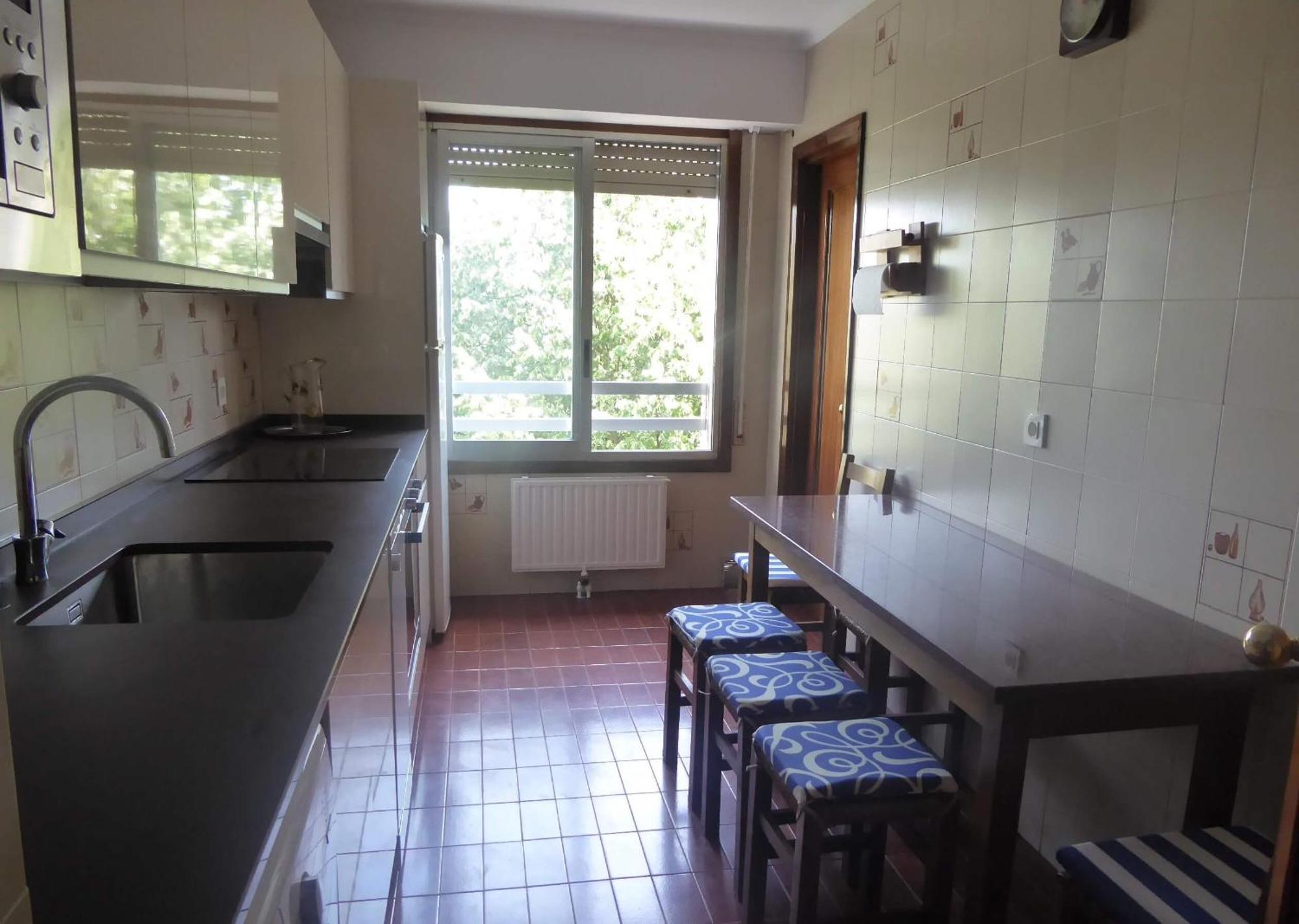 Apartamento EGONA-ZIN5 Vivienda cerca de la playa, con garaje Zarautz Exterior foto